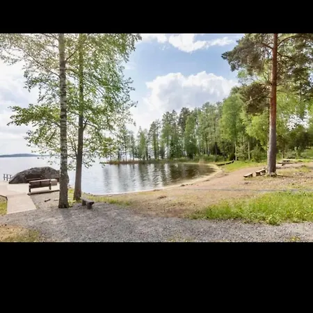 Whispering Pines * Sysmä