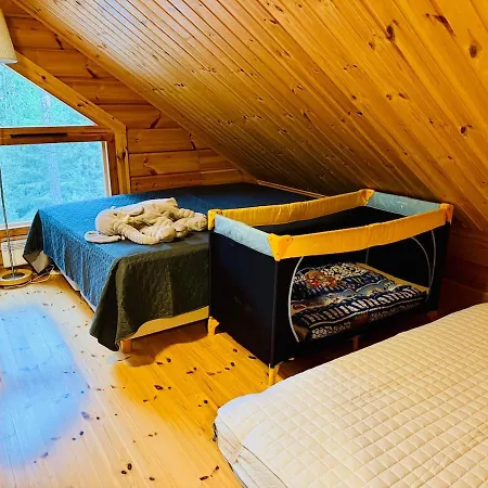 Βίλα Whispering Pines