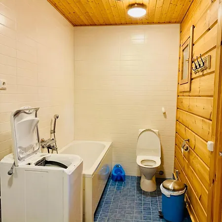 Whispering Pines Сюсмя