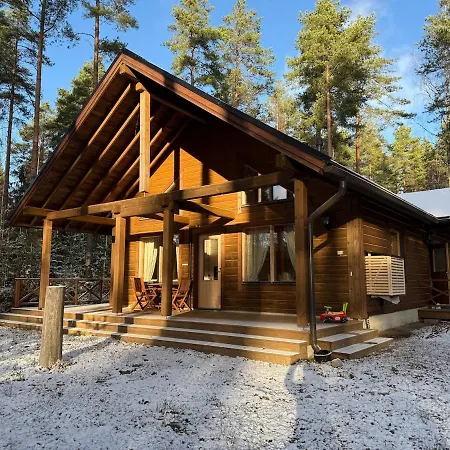 Villa Whispering Pines