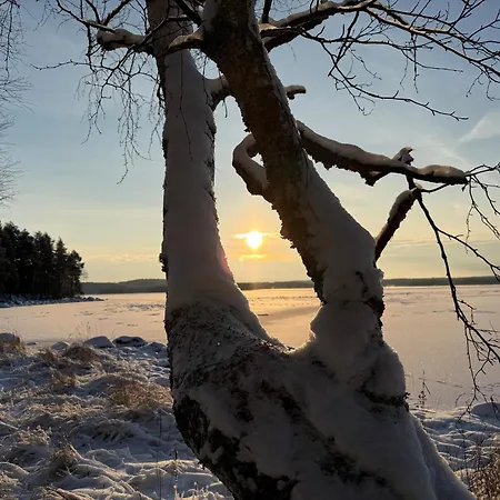 Вилла Whispering Pines *